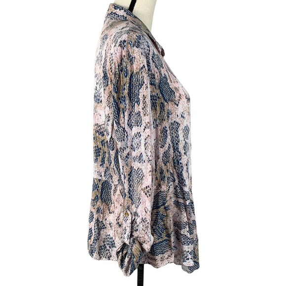 Como Vintage Slinky Snake Print Top 1/2 Button Hip Flare Tab Roll Sleeve Sz XL - Picture 5 of 10